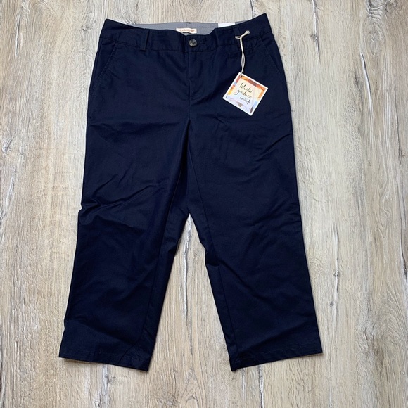 Dockers Blue Khaki Capri Pants - Picture 6 of 6